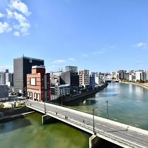 Riverside Hakata 아파트
